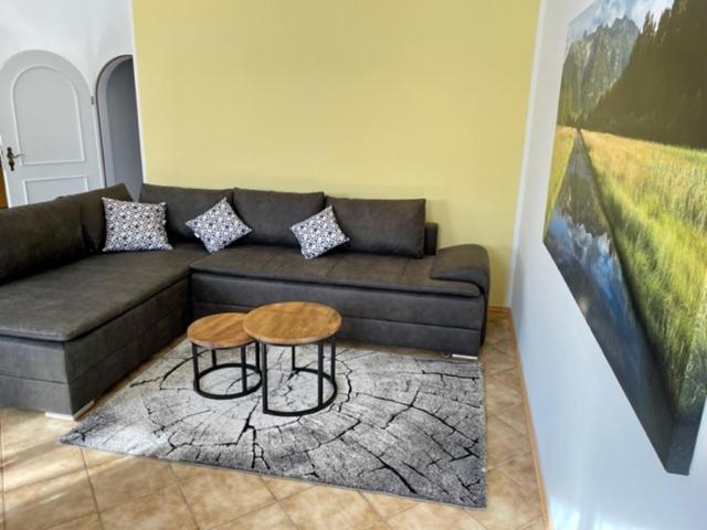 Kleines Haeuschen Mit Bergblick Apartment เอสเชนโลเฮอ ภายนอก รูปภาพ